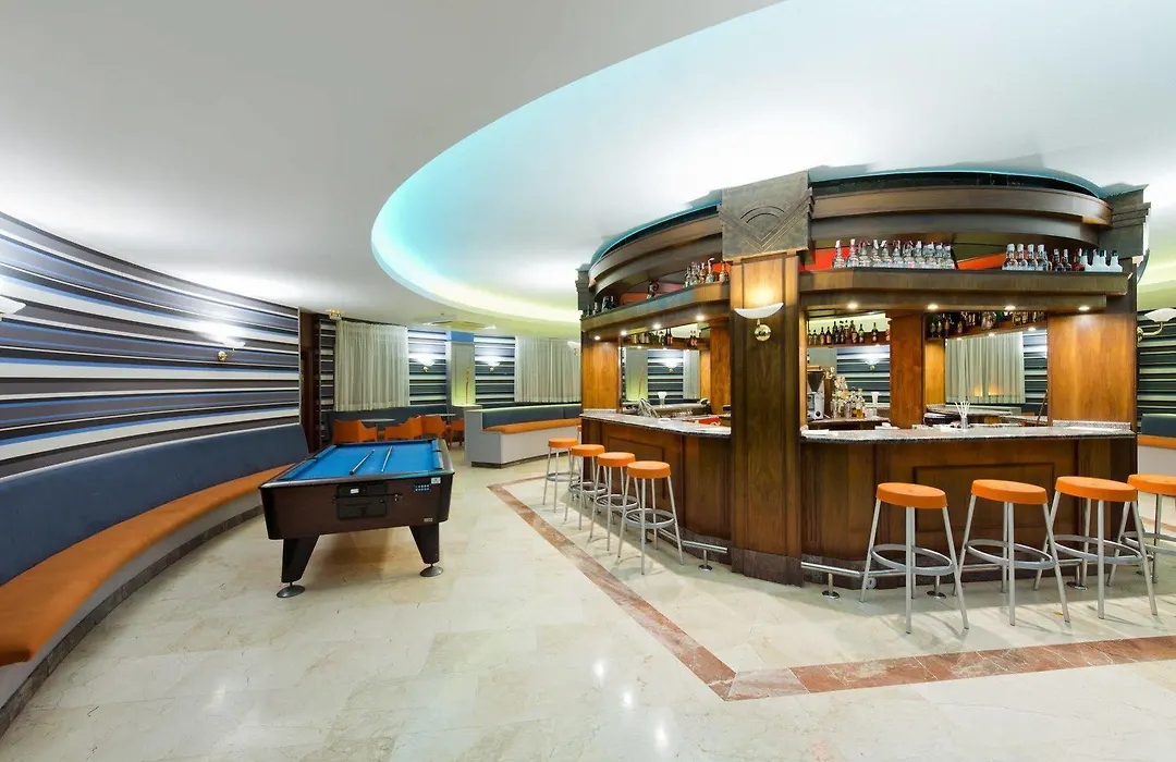 Elba Lucia Sport & Suite Hotel-1